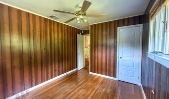 9 Meadow Brook Rd, Brookfield, CT 06804