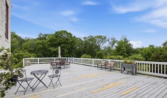 494 Woonasquatucket Ave 411, North Providence, RI 02911
