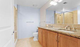 888 N QUINCY St 1411, Arlington, VA 22203