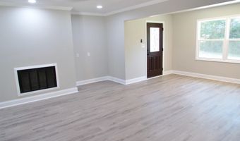 7 CHRISTOPHER Way, Anniston, AL 36207