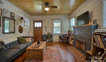 107 Riverview Dr, Asheville, NC 28806