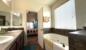 1684 S Tenen Pass Dr, Benson, AZ 85602