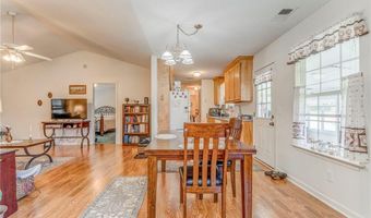205 Shaw Rd SW, Adairsville, GA 30103