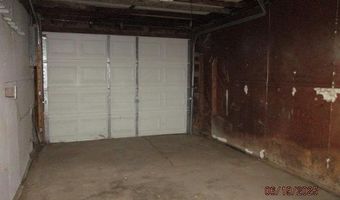 224 E Broadway Ave, Augusta, KS 67010