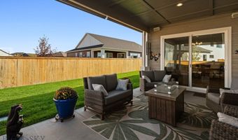 1604 Kit Carson Cir, Belgrade, MT 59714