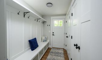 14 Valley Brook Rd, Barnstable, MA 02632