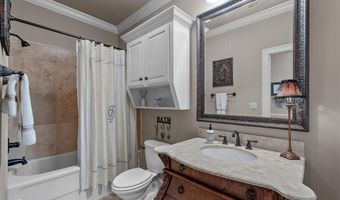 4704 Taldon Ln, Benton, LA 71006