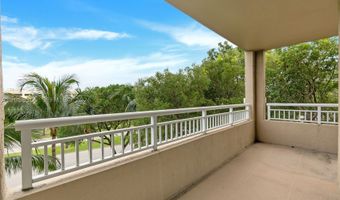 19501 W Country Club Dr 309, Aventura, FL 33180