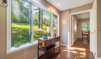 180 Longview Heights Rd, Athens, OH 45701