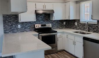 445 N 14th St D, Las Vegas, NV 89101