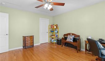 5 Leighas Ln, Coventry, RI 02816
