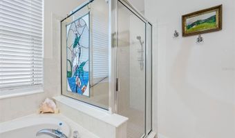 5335 CLOVER MIST Dr, Apollo Beach, FL 33572