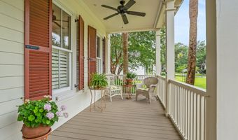 110 Coosaw Club Dr, Beaufort, SC 29907