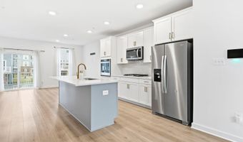 614 GLENN LAKE Dr, Bowie, MD 20716