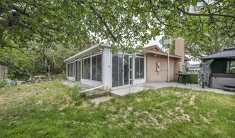 801 Rolando Way, Carson City, NV 89701