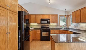 483 Doncaster Way, Woodbury, MN 55125
