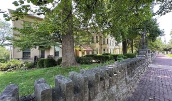 417 Prospect St G, Alton, IL 62002