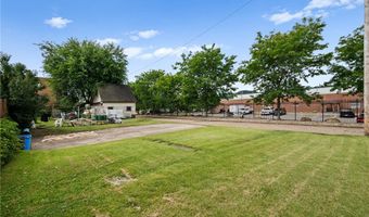 1427 Duss Ave, Ambridge, PA 15003