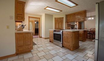 4181 N Farm Road 35, Ash Grove, MO 65604