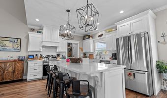 404 Zoarbella Dr, Baxley, GA 31513