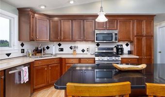 184 Vallette St, Cranston, RI 02920