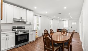 921 W Winifred St, Avon Park, FL 33825
