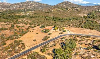 10204 Mount Olympus Valley Rd, Fallbrook, CA 92028