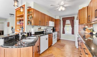 3 Grandview Dr, Berlin, NH 03570