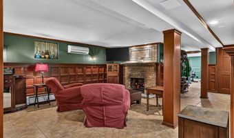 82 W 34TH St, Bayonne, NJ 07002
