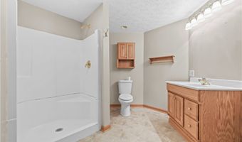 1701 Woods Rd, Akron, OH 44306