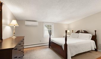 6 Gardner St, Beverly, MA 01915