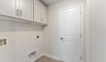 7035 New Horizons Ln, Boiling Springs, SC 29316
