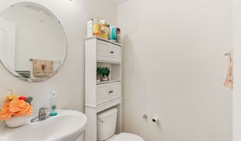 627 Appleseed Way, Indianapolis, IN 46217