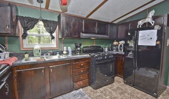 213 Blossom Ln, Blakeslee, PA 18610
