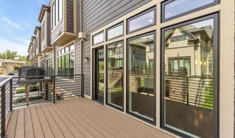 142 WINSOME Cir, Bethesda, MD 20814