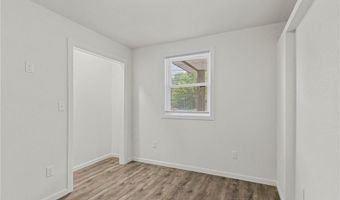 630 W Cross St, Austin, IN 47102