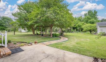 65 LIBERTY Ln, Anniston, AL 36207