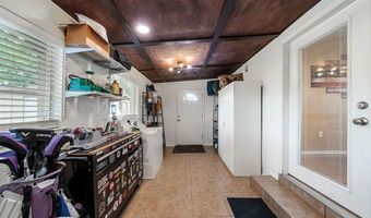 11301 Ford, Adkins, TX 78101