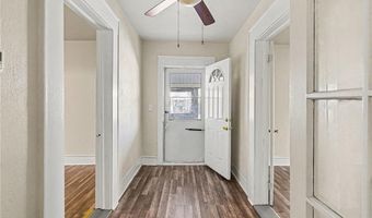 107 1st St, Barnesville, GA 30204