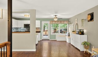 211 W 4th St, Auburn, KS 66402