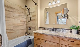 50 Bellflower Ct, Blanchard, ID 83804