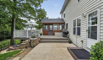 1457 Greenfield Crossing Ct, Ballwin, MO 63021