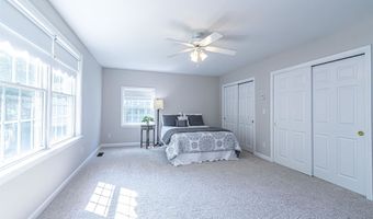 48 Cider Mill Rd, Bedford, NH 03110