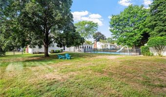 41 Thomas Leighton Blvd, Cumberland, RI 02864