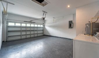 53 W 10TH St, Apopka, FL 32703