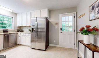 983 N Hls, Decatur, GA 30033