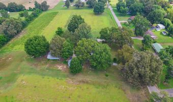 153 County Farm Rd, Alamo, TN 38001