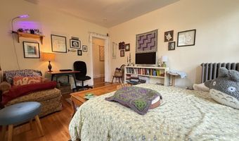 32 Sidlaw Rd 5, Boston, MA 02135