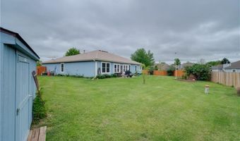 927 Jasara Cir, Baldwin City, KS 66006