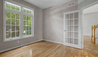 5420 Clemwood Ct SE, Ada, MI 49301